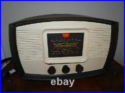 Vintage Bakelite Cased Murphy Type A 192 Radio (Tube & Valve Collectable Sound)