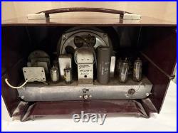 Vintage Bakelite Zenith Vacuum Tube Radio Phono Input Untested