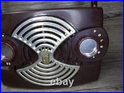 Vintage Bakelite radio Zenith owl eyes made in 1953 MCM look Z40