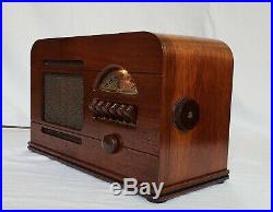 Vintage Belmont AM Push Button Radio 6D14 (1947) RARE and RESTORED