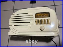 Vintage Belmont Bakelite 5D128 AM Tube Radio Antique Vintage Belmont Bakelite 5D128 AM Tube Radio Antique