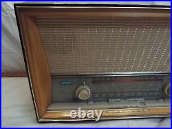 Vintage Blaupunkt Florenz Tube Radio Germany AM/FM/SW Wood Case Long Short Wave