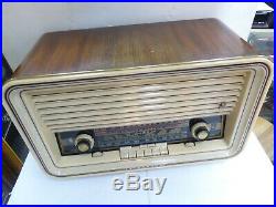 Vintage Blaupunkt Sultan 2420 Tube AM/FM Super HI-FI Shortwave Radio Powers Up