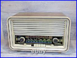 Vintage Blaupunkt Super Hi-Fi Short Wave FM Tube Radio Bakelite Parts Or Repair