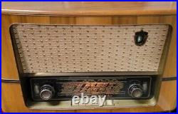Vintage Braun R555UKW German Tube Radio Mid Century Frankfurt Antique