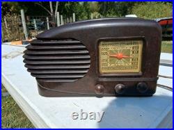 Vintage Bullett Streamline Table Radio