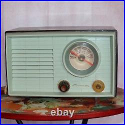 Vintage CORONADO Radio MODEL 05RA37-43-8360A Working