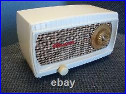 Vintage Capehart Model 3T55BN Farnsworth AM Tube Radio Works Good
