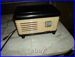 Vintage Collectible Rare Tube radio Moskvich. USSR
