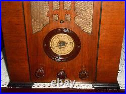 Vintage Coronado Tombstone Tube Radio Nice Original Finish! Works! Sold As Is