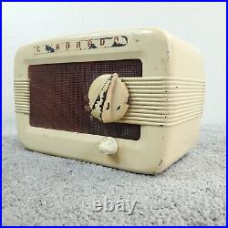 Vintage Coronado Tube Radio Model 43-8201 AM Tabletop 1950's MCM White Works