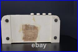 Vintage Crack Free Art Deco Fada Antique Solid Ivory Color Bakelite Tube Radio