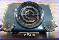 Vintage Crosley D-10BE Bullseye Tube Radio In Blue