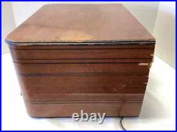 Vintage Crosley Model 56TP-L Wood Cabinet Table Model Tube Radio C. 1946 Vintage Crosley Model 56TP-L Wood Cabinet Table Model Tube Radio C. 1946
