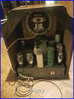 Vintage Crosley Model 6H2 Tombstone Radio Restored Working Looks Great