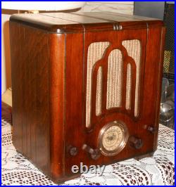 Vintage Crosley Tombstone Tube Radio 515 Serviced! Nice & Works! Sold As Is