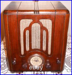 Vintage Crosley Tombstone Tube Radio 515 Serviced! Nice & Works! Sold As Is