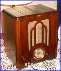 Vintage Crosley Tombstone Tube Radio 515 Serviced! Nice & Works! Sold As Is