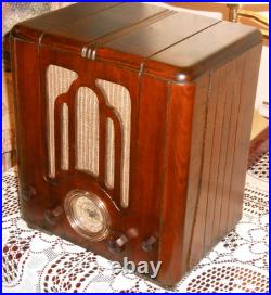 Vintage Crosley Tombstone Tube Radio 515 Serviced! Nice & Works! Sold As Is