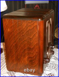 Vintage Crosley Tombstone Tube Radio 515 Serviced! Nice & Works! Sold As Is
