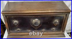 Vintage Day-Fan 7 Type 5050 7 Tube Radio Un-Tested Needs Power Cord