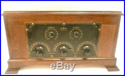 Vintage DeFOREST F5 BATTERY RADIO Untested with 5 GLOBE TUBES nice cabinet