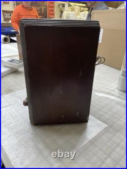 Vintage Delco 1105 Tube Radio For Restore Untested As Is