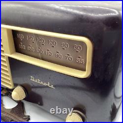 Vintage Detrola Model 571 Tube Radio