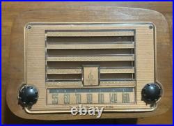 Vintage EMERSON 578A tube RADIO MID-CENTURY all original Vintage Decoration