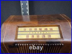 Vintage Emerson 439 Tube Radio Art Deco Wood Cabinet Works