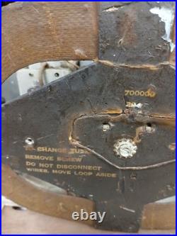 Vintage Emerson 504 AM Tube Radio Wood Cabinet Teal Dial Tested Works