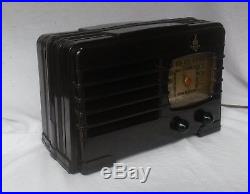 Vintage Emerson Bakelite AM Radio DW 330A (1941) STATELY & RESTORED