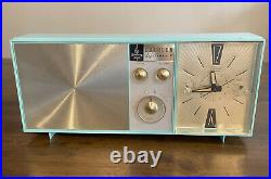 Vintage Emerson Blue Rigid Plastic Clock Radio Combination Model Lifetimer II 2
