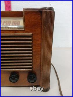 Vintage Emerson Model 422 Wood Tube Radio Working Art Deco AM Tabletop Vintage Emerson Model 422 Wood Tube Radio Working Art Deco AM Tabletop