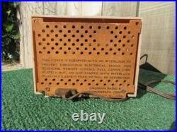 Vintage Emerson Pink Bakelite Tube Radio 560373-R MCM 811-B Vintage Emerson Pink Bakelite Tube Radio 560373-R MCM 811-B