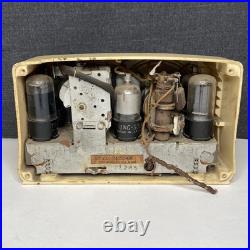 Vintage Emerson Plaskon Model CL246 Tube Radio Rare FOR PARTS/REPAIR Vintage Emerson Plaskon Model CL246 Tube Radio Rare FOR PARTS/REPAIR
