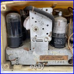 Vintage Emerson Plaskon Model CL246 Tube Radio Rare FOR PARTS/REPAIR Vintage Emerson Plaskon Model CL246 Tube Radio Rare FOR PARTS/REPAIR