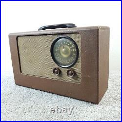 Vintage Emerson Portable Tube Radio Model 523 AM 1940's Brown NOT Working