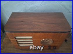 Vintage Emerson Tube Radio Model L122 Fully Restored, 1937, Beautiful Vintage Emerson Tube Radio Model L122 Fully Restored, 1937, Beautiful
