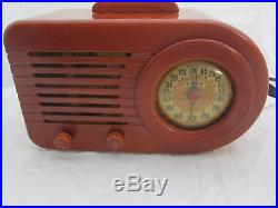 Vintage Fada Bullet model 1000 Bakelite Tube Radio NO RESERVE