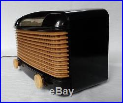 Vintage Farnsworth AM/SW Radio Model ET-060 (1946) RARE & RESTORED