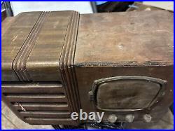Vintage Firestone air chief AM/SW Tube Radio S7398-3 (display Only)
