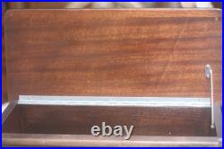 Vintage Freshman Masterpiece Tube Radio No Tubes, unknown Model