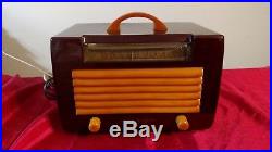 Vintage GE Catalin Case Tube Table Radio