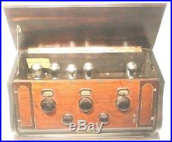 Vintage GRIMMONS SUPER FIVE BATTERY RADIO with 5 GLOBE TUBES untested