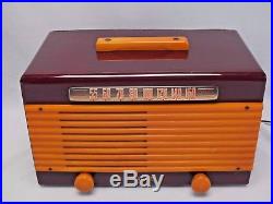 Vintage Garod Catalin Bakelite Radio 6AU-1 Commander in Maroon and Yellow c1945