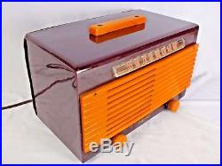 Vintage Garod Catalin Bakelite Radio 6AU-1 Commander in Maroon and Yellow c1945