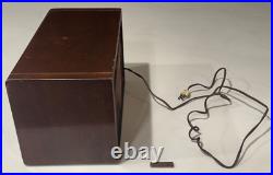 Vintage Ge General Electric Short Wave Am Radio Model-221 Wood Table Tube Radio