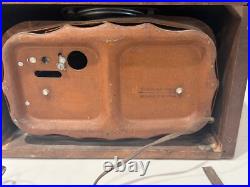 Vintage Ge General Electric Short Wave Am Radio Model-221 Wood Table Tube Radio