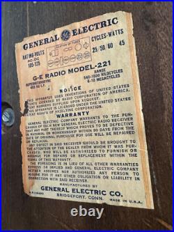 Vintage Ge General Electric Short Wave Am Radio Model-221 Wood Table Tube Radio Vintage Ge General Electric Short Wave Am Radio Model-221 Wood Table Tube Radio